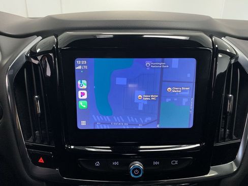 Used 2023 Chevrolet Traverse LT w/ LPO, Floor Liner Package AWD/4WD image 38