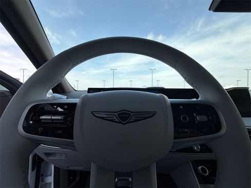 New 2026 Genesis GV70 2.5T Advanced image 11