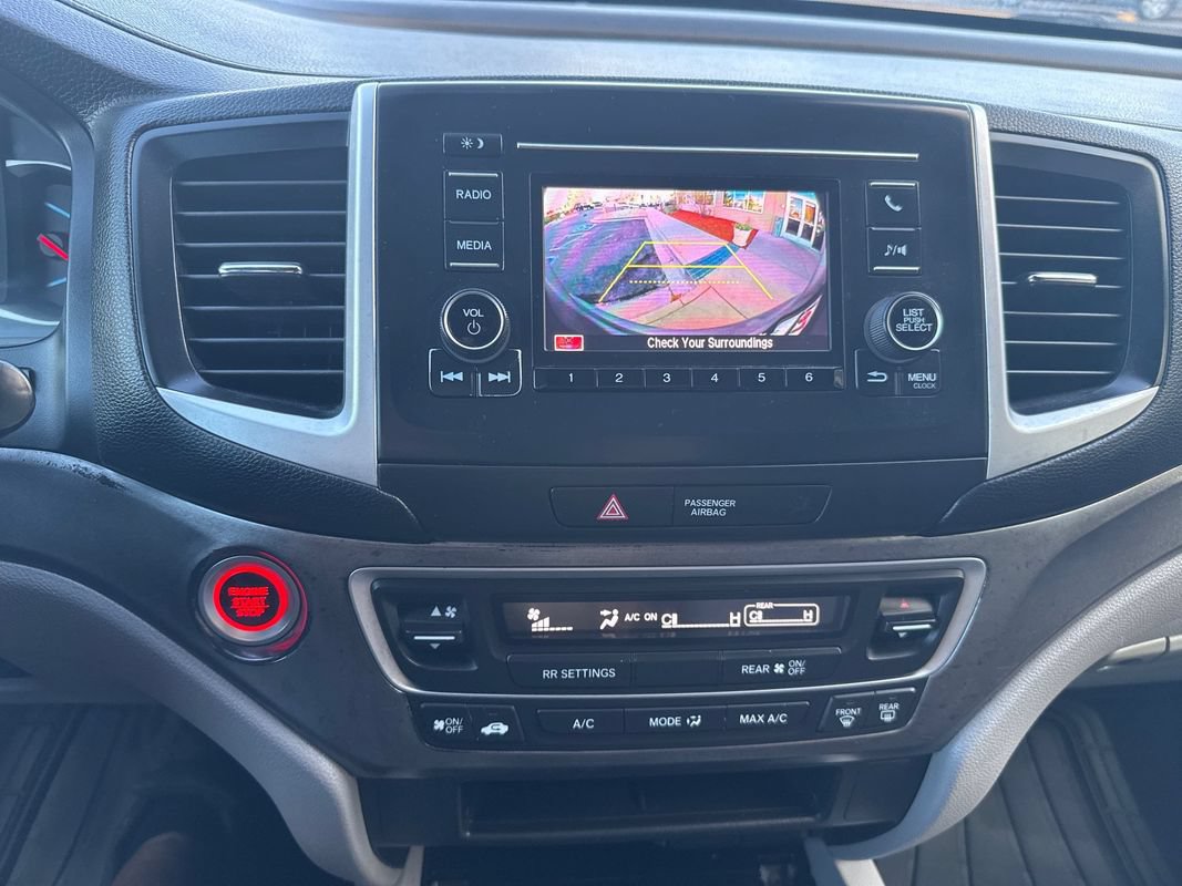 Used 2019 Honda Pilot LX image 35