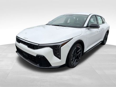 New 2026 Kia K4 EX FWD image 3