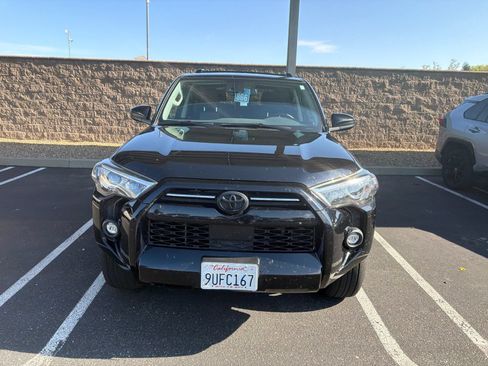 Used 2024 Toyota 4Runner SR5 AWD/4WD image 2