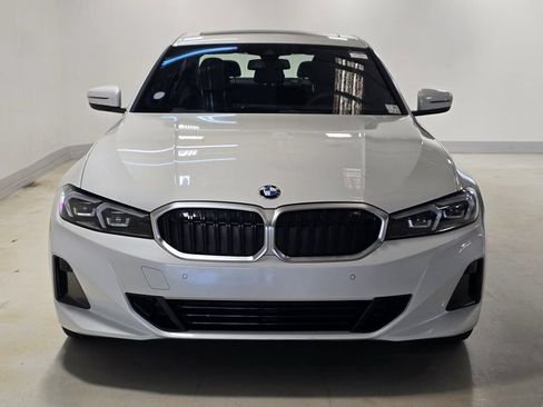 Used 2025 BMW 330i Sedan RWD image 2