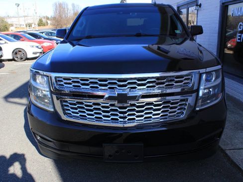 Used 2015 Chevrolet Tahoe LT image 2