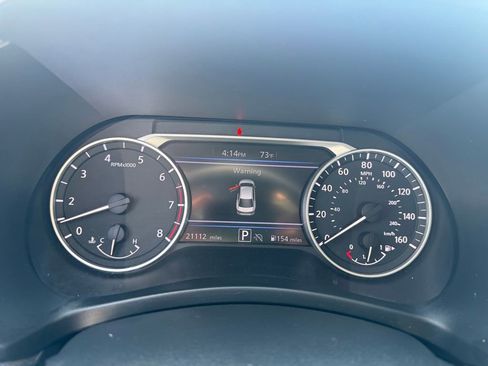 Used 2025 Nissan Sentra SV image 17