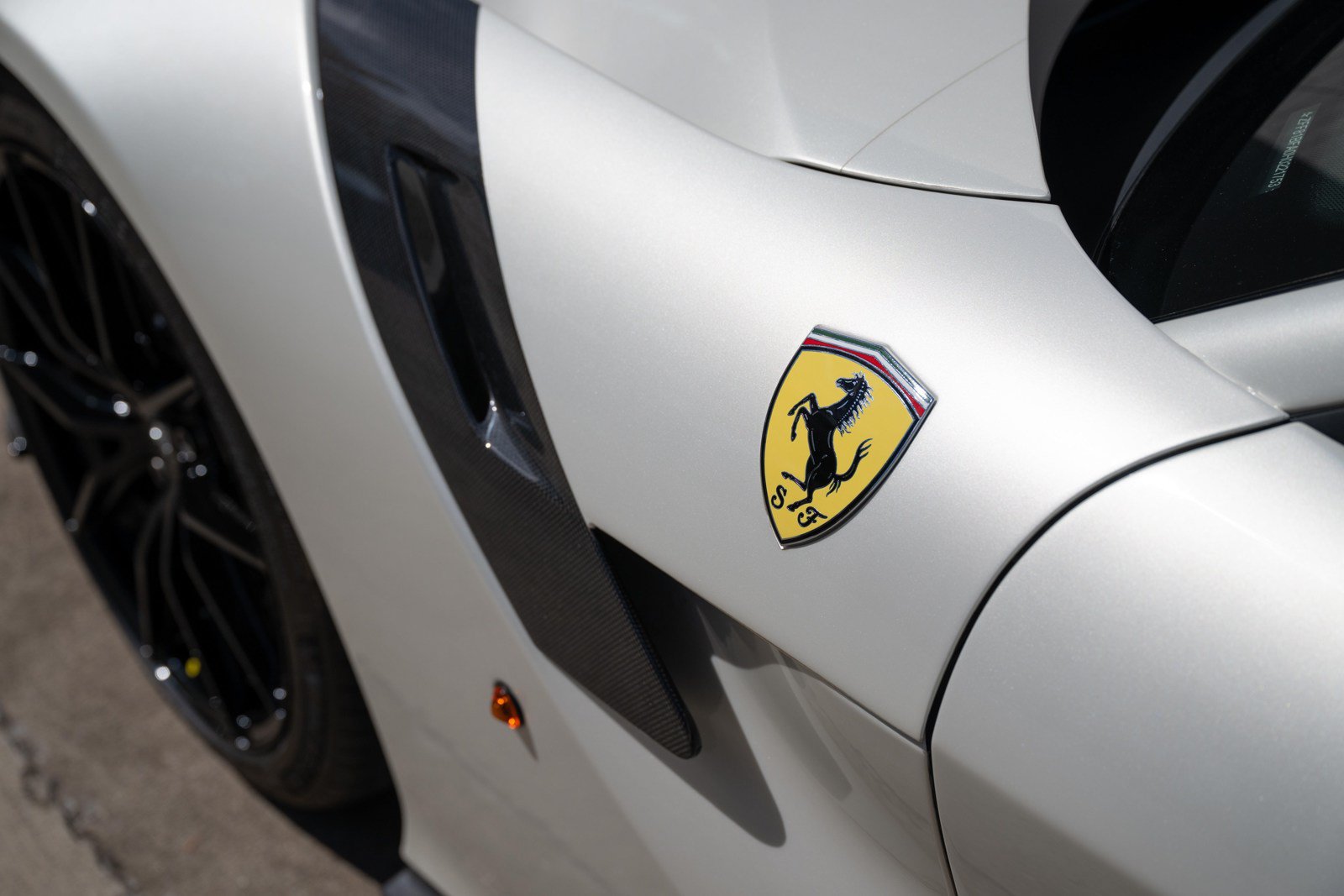 Used 2017 Ferrari F12tdf RWD image 18