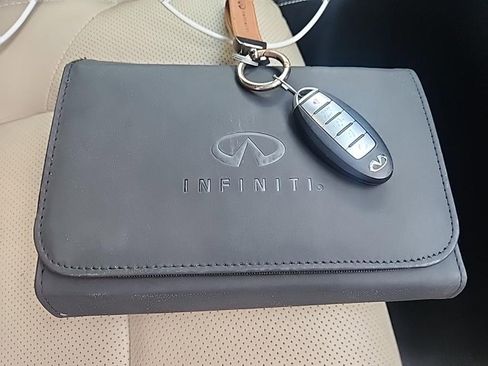 Used 2023 INFINITI QX80 Premium Select w/ Cargo Package image 17