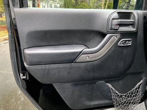 Used 2017 Jeep Wrangler Sport w/ Quick Order Package 23S image 22