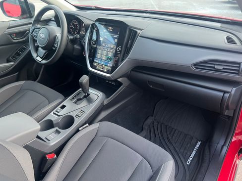 Certified 2025 Subaru Crosstrek 2.0i Premium image 15
