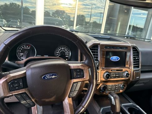 Used 2019 Ford F150 Limited w/ Trailer Tow Package AWD/4WD image 9
