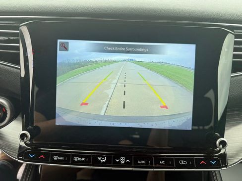 Used 2024 Jeep Wagoneer L Series II w/ Flexible Seating Group image 43