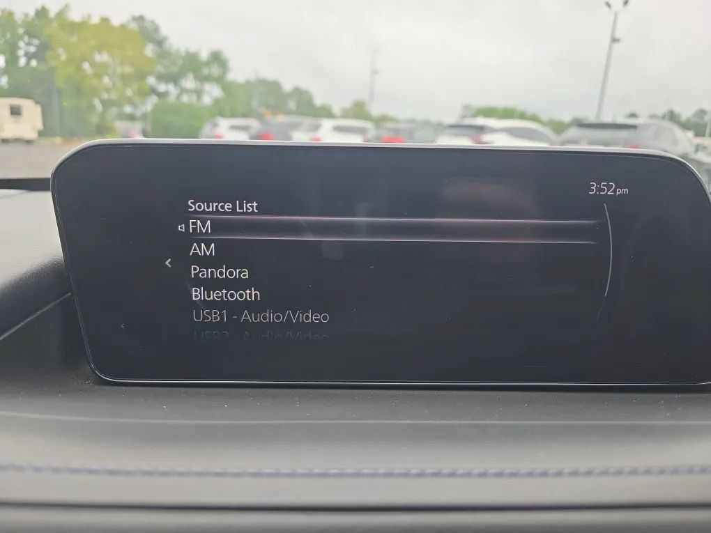 Used 2021 MAZDA CX-30 FWD 2.5 S w/ Select Package image 27