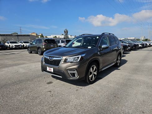 Used 2020 Subaru Forester Touring w/ Popular Package #2 image 3