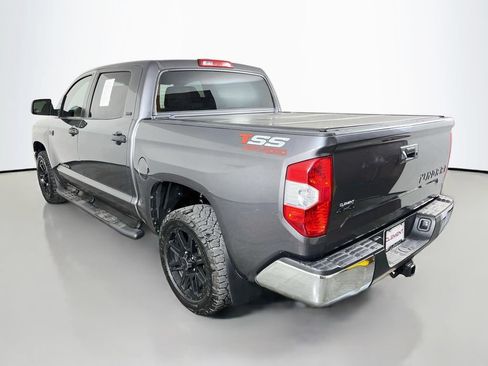 Used 2020 Toyota Tundra SR5 w/ SR5 Leather Package AWD/4WD image 9