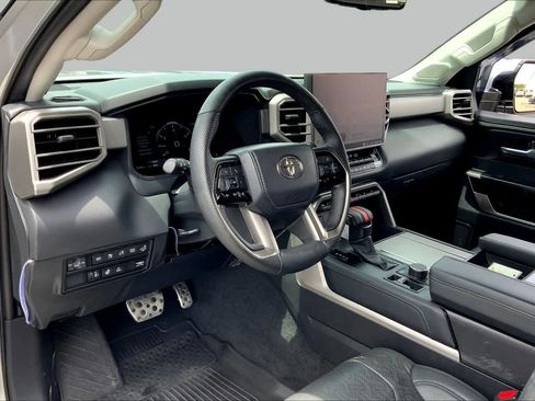 Used 2023 Toyota Sequoia Limited w/ TRD Off-Road Package AWD/4WD image 18