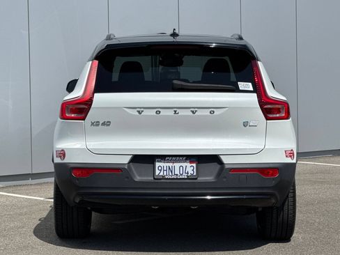 Used 2023 Volvo XC40 Recharge Ultimate w/ Protection Package Premier AWD/4WD image 4