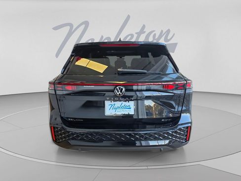 New 2026 Volkswagen Tiguan SEL R-Line AWD/4WD image 6
