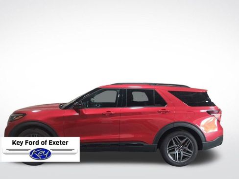 Certified 2025 Ford Explorer ST w/ Sun And Sound Package AWD/4WD image 8