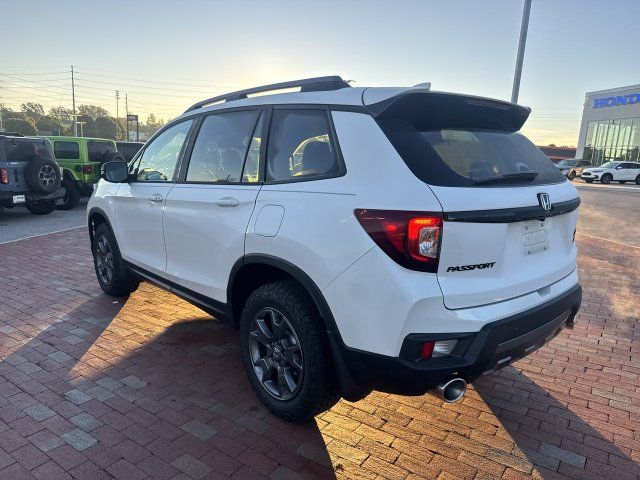Used 2024 Honda Passport TrailSport image 7