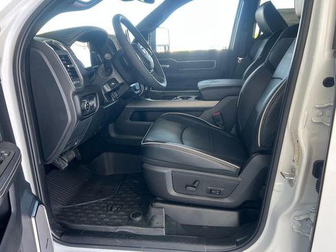New 2025 RAM 2500 Laramie image 9
