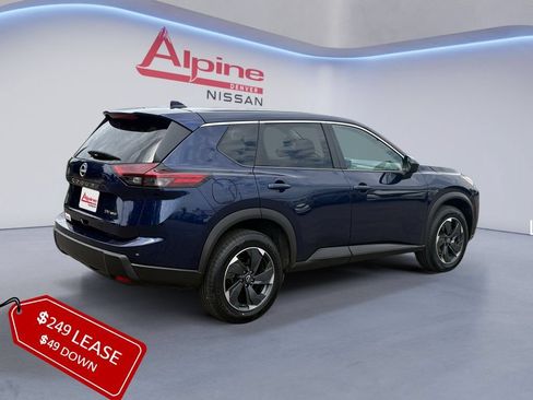Used 2024 Nissan Rogue SV AWD/4WD image 5