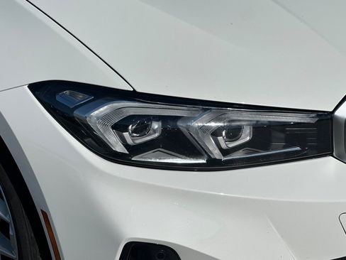 Used 2025 BMW 330i Sedan RWD image 11