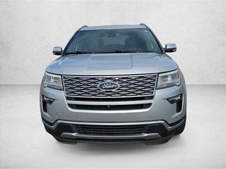 Used 2018 Ford Explorer Platinum video 2