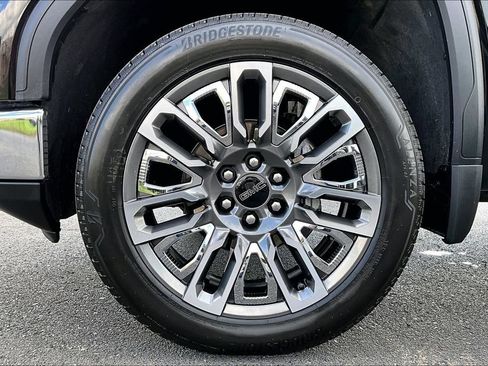Used 2025 GMC Sierra 1500 Pro w/ Pro Value Package AWD/4WD image 33