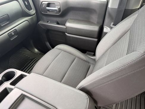 Certified 2022 Chevrolet Silverado 1500 Custom RWD image 20