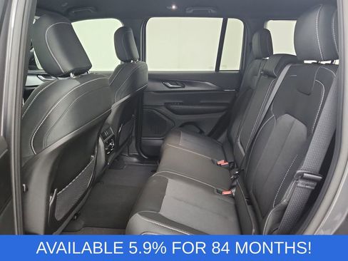 New 2025 Jeep Grand Cherokee Laredo image 30