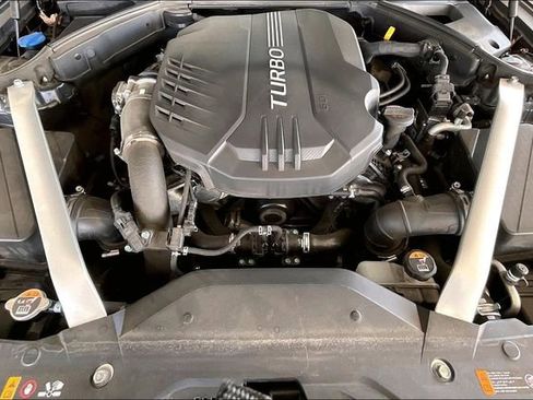 Used 2022 Genesis G70 3.3T w/ Sport Advanced Package image 21