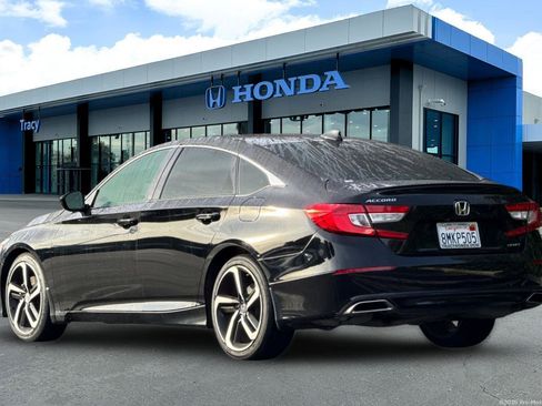 Used 2019 Honda Accord Sport image 10