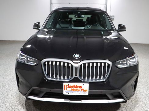 Used 2023 BMW X3 xDrive30i w/ Premium Essential Package image 4