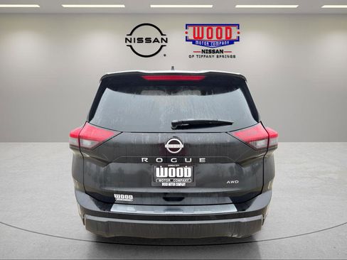 New 2026 Nissan Rogue SV w/ Cold Weather Package AWD/4WD image 4