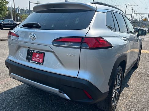 Certified 2024 Toyota Corolla Cross XLE FWD image 5