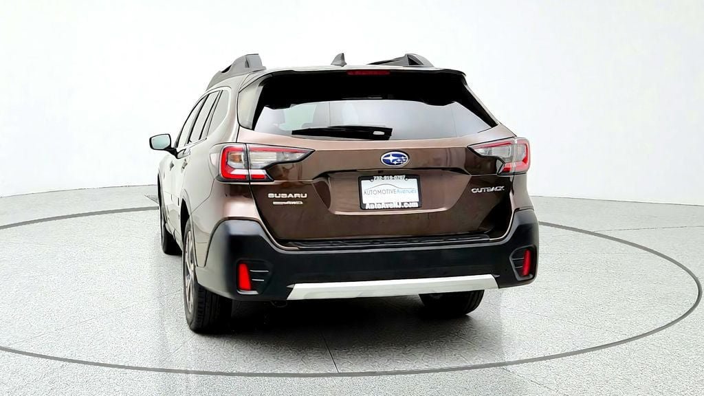 Used 2021 Subaru Outback Limited AWD/4WD image 6