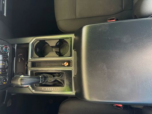 Used 2015 Ford F150 XLT w/ Equipment Group 302A Luxury image 16