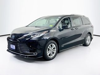 Used 2021 Toyota Sienna Limited AWD/4WD video 1