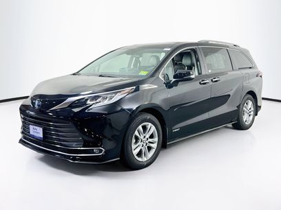 Used 2021 Toyota Sienna Limited