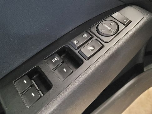 Used 2020 Hyundai Elantra SE w/ Cargo Package (C1) image 27