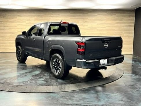 Used 2023 Nissan Frontier SV w/ SV Convenience Package AWD/4WD image 14