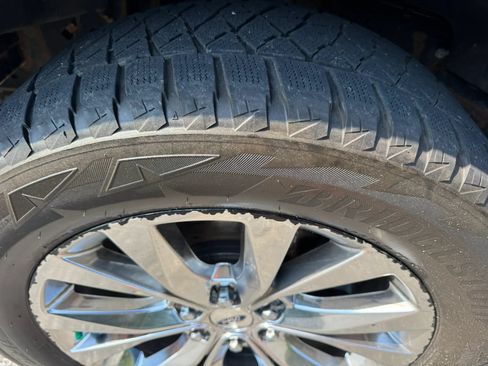 Used 2016 Ford F150 Lariat w/ Equipment Group 502A Luxury AWD/4WD image 13