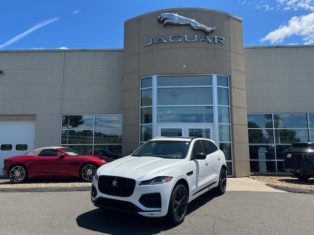 Used 2026 Jaguar F-PACE R-Dynamic S AWD/4WD image 1