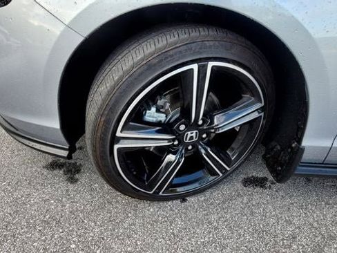 Used 2025 Honda Accord Sport image 2