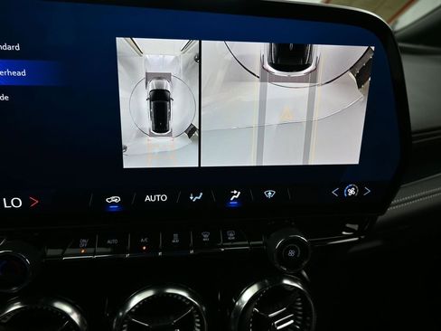 Used 2025 Chevrolet Blazer EV LT image 21