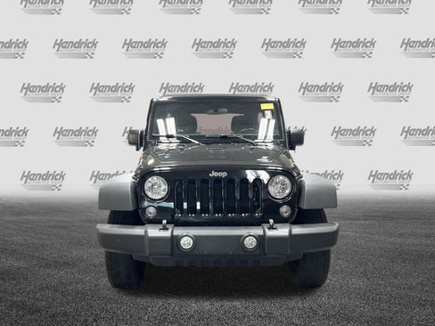 Used 2017 Jeep Wrangler Unlimited Sport w/ Connectivity Group AWD/4WD image 3