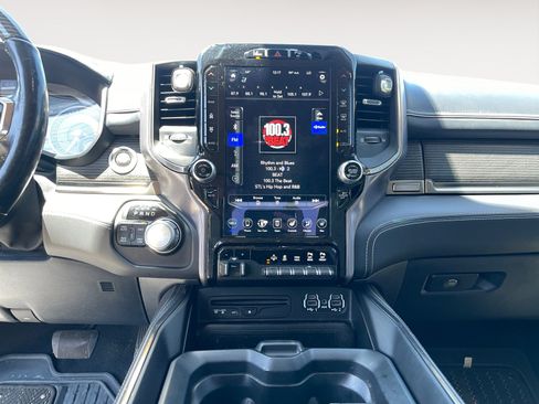 Used 2019 RAM 1500 Limited AWD/4WD image 14