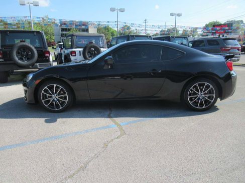 Used 2020 Subaru BRZ Limited image 2