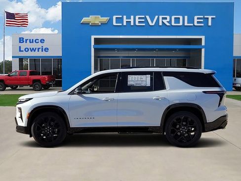 New 2026 Chevrolet Traverse RS image 2