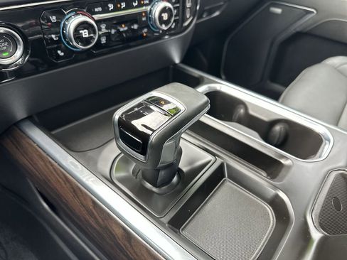 Used 2023 GMC Sierra 1500 SLT w/ SLT Premium Package image 27