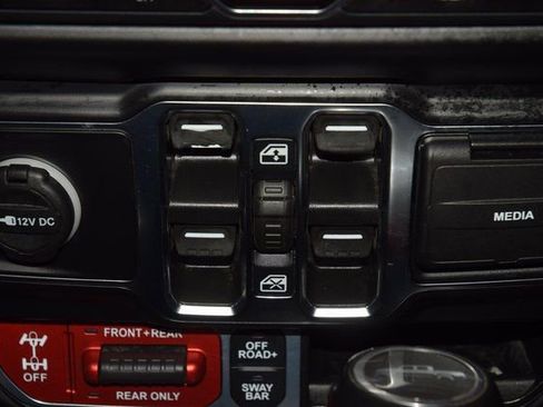 Used 2022 Jeep Gladiator Rubicon w/ LED Lighting Group image 31